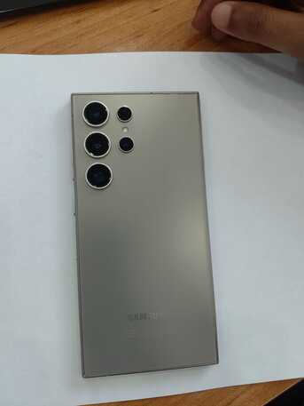 Muharraq, Mobile Phones, BHD 250,  Samsung S24 Ulta 256 Gb
