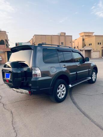 Al Malaz, Vehicles, Cars & Trucks , SAR 48000,  Mitsubishi Pajero,  2015,  Automatic,  230000 KM,   In Excellent Condition