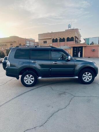 Al Malaz, Vehicles, Cars & Trucks , SAR 48000,  Mitsubishi Pajero,  2015,  Automatic,  230000 KM,   In Excellent Condition