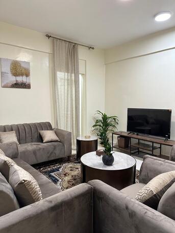 Al Malaz, Apartments/Houses, SAR 54000/year,  Furnished,  3 BR,  100 Sq. Meter,  Furnished Apartment For Rent &ndash; Families Only