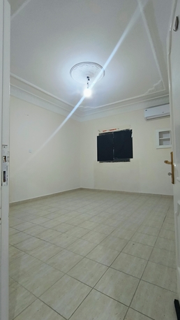 Riyadh, Housing Exchanges, SAR 220000/year,  2 BR,  209 Sq. Feet,  Kwarto Na Pinapaupan (Studio Type)