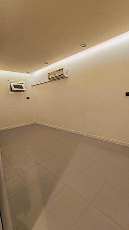 Riyadh, Housing Exchanges, SAR 220000/year,  2 BR,  209 Sq. Feet,  Kwarto Na Pinapaupan (Studio Type)