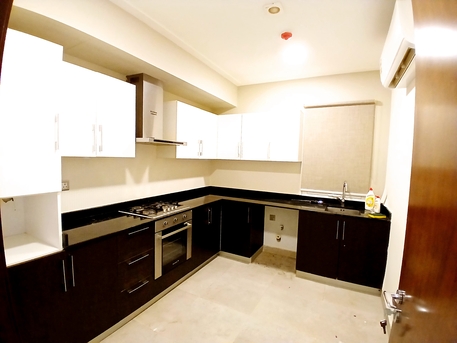 Hidd, Apartments/Houses, BHD 30/month,  6 BR,  Flat 3bhk Hidd Inclusive Ewa