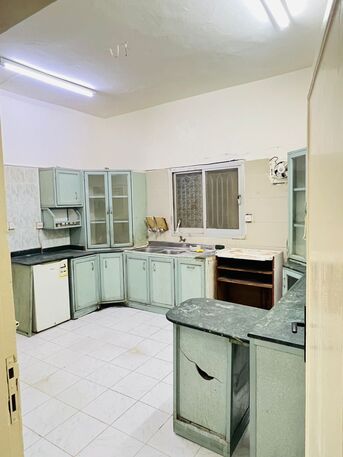 Al Batha, Apartments/Houses, SAR 25000/year,  2 BR,  0 Sq. Meter,  Bachelor Flat, SAR 25000/year, 2 Bed Rooms, Hall, Kitchen & Toilet