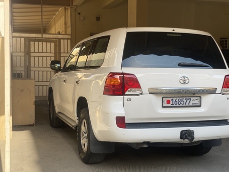 Manama, Vehicles, Cars & Trucks , BHD 5700,  Toyota Land Cruiser,  2009,  Automatic,  289000 KM,  FOR SALE OR EXCHANGE  V6 G