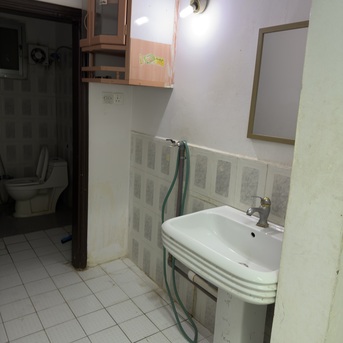Al Malaz, Rooms Available, SAR 1000/month,  Offering 1 Room In 2 BHK Appartment.
