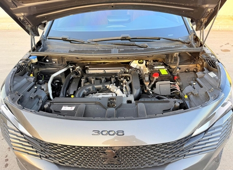 Riyadh, Vehicles, Cars & Trucks , SAR 65000,  Peugeot 3008,  2023,  Automatic,  78000 KM,    Model
