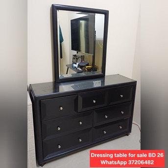 Manama, Furniture, BHD 26,  ✅️Dressing Table For Sale In Good Condition With Delivery
