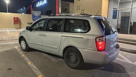 Khobar, Vehicles, Cars & Trucks , SAR 25000,  KIA Carnival,  2012,  Automatic,  261262 KM,  Excellent Condition