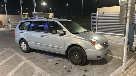 Al Thuqbah, Vehicles, Cars & Trucks , SAR 25000,  Kia Carnival,  2012,  Automatic,  261292 KM,   - Model-- Excellent Condition- 25000 SAR