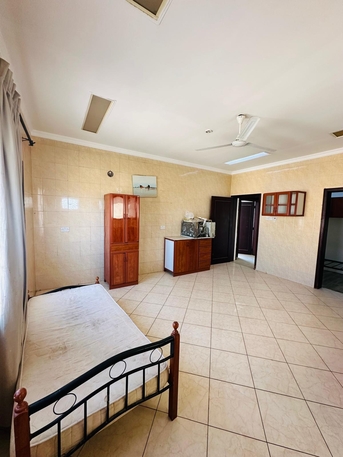 Tubli, Apartments/Houses, BHD 150/year,  1 BR,  1Bhk Tubli Included Ewa شقه شامل الكهرباء توبلي