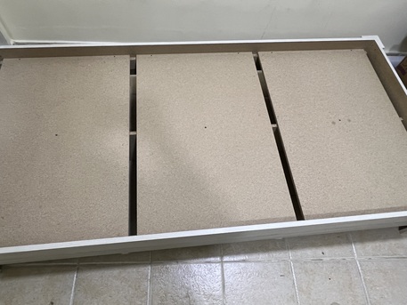 Al Khobar Al Shamalia, Furniture, SAR 250,  Single Bed HomeBox Excellent Condition Only 250 SAR