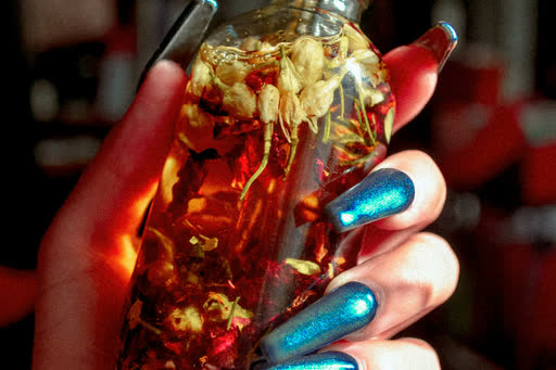 New York, Business, Full-Service Nail Salon For Beautiful, Healthy, Polished Nails