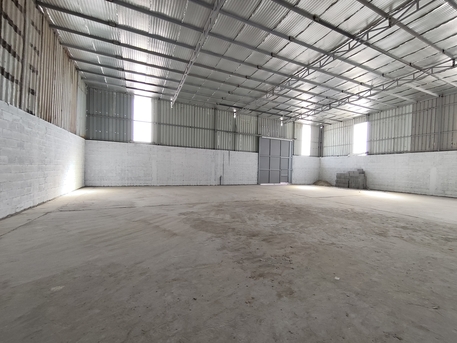 Manama, Warehouses, BHD 350,  350 Sq. Meter,  Buri:- Store/Warehouse On Rent Without Address