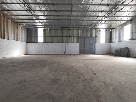 Manama, Warehouses, BHD 350,  350 Sq. Meter,  Buri:- Store/Warehouse On Rent Without Address