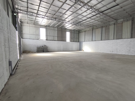 Manama, Warehouses, BHD 350,  350 Sq. Meter,  Buri:- Store/Warehouse On Rent Without Address