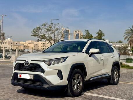 Riffa, Vehicles, Cars & Trucks , BHD 8600,  TOYOTA RAV-4,  2022,  Automatic,  33000 KM,  AGENCY SERVICE