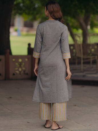 Jaipur, Clothing & Accessories, INR 1152,  Shop Pure Cotton Kurta With Trousers For Women