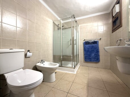 Kuwait City, Apartments/Houses, KWD 750/month,  Furnished,  3 BR,  Salwa &ndash; Large, Furnished, Three Bedroom Apartment W/pool