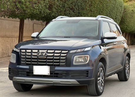 Riyadh, Vehicles, Cars & Trucks , SAR 46000,  Hyundai Venue,  2023,  Automatic,  55877 KM,     1.0L Full Option, Without Accident