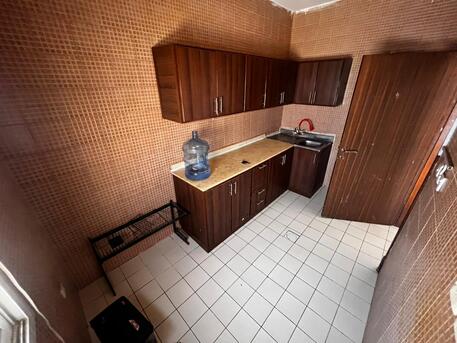 Al Malaz, Rooms Available, SAR 1750/month,  Furnished,  A Spacious 1 Bedroom With An Attached Bathroom Is Available In A 2BHK Falt.
