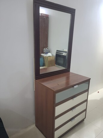 Al Hamra, Rooms for Rent, SAR 1800/month,  Furnished,  500 Sq. Feet,  Spacious Room For Rent -- Available 1st Aug &ndash; Walking Distance To Metro