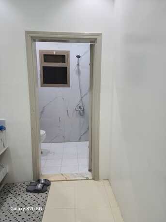 Al Hamra, Rooms for Rent, SAR 1800/month,  Furnished,  500 Sq. Feet,  Spacious Room For Rent -- Available 1st Aug &ndash; Walking Distance To Metro