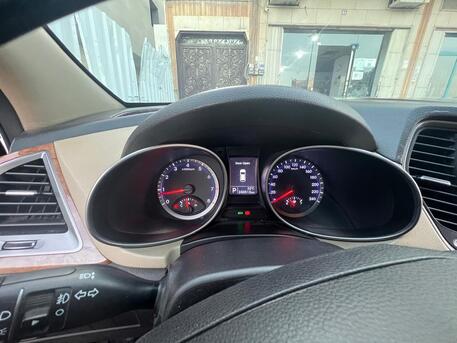 Riyadh, Vehicles, Cars & Trucks , SAR 32000,  Hyundai Santa Fe,  2016,  Automatic,  240 KM,   7-seater Family Car, 2nd Owner, Available Last 7 Year Neat And Clean