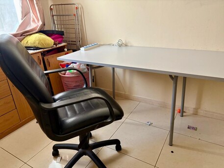 Akrabia, Furniture, SAR 10000100,  100 Shelf & 100 Table+Chair