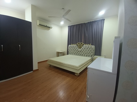 Manama, Apartments/Houses, BHD 300/month,  2 BR,  150 Sq. Meter,  Fully Furnished 2bhk With 50bd Limit
