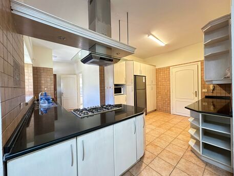 Amman, Apartments/Houses, JOD 30000/year,  3 BR,  250 Sq. Meter,  Duplex Ground Floor Apartment For Rent