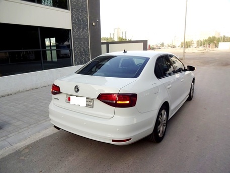 Manama, Vehicles, Cars & Trucks , BHD 2900,  Volkswagen Jetta,  2016,  Automatic,  108000 KM,   2.0L Very Neat Clean Car Expat Leaving For Sale!