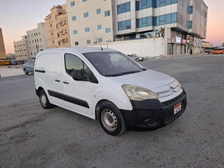 Manama, Vehicles, Cars & Trucks , BHD 950,  Citroen Berlingo,  2011,  Manual,  188000 KM,  Cargo Van For Sale. Model  Engine 1.8