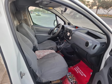 Manama, Vehicles, Cars & Trucks , BHD 950,  Citroen Berlingo,  2011,  Manual,  188000 KM,  Cargo Van For Sale. Model  Engine 1.8