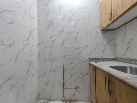 Juffair, Apartments/Houses, BHD 160/year,  1 BR,  Juffair:- Groundfloor Studio Flat On Rent With Unlimited Ewa..