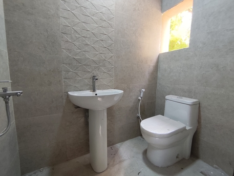 Juffair, Apartments/Houses, BHD 160/year,  1 BR,  Juffair:- Groundfloor Studio Flat On Rent With Unlimited Ewa..