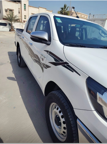 Riyadh, Manpower, We Provide Pick Up Toyota Hilux Model 2022 With Driver All Over Saudi Arabia