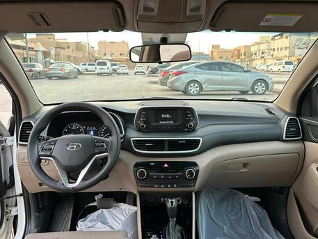 Riyadh, Vehicles, Cars & Trucks , SAR 62000,  Hyundai Tucson,  2021,  Automatic,  118000 KM,    Mid Option For Sales (Accident Free)