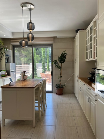 Abdoun, Apartments/Houses, JOD 19000/year,  3 BR,  Ground For Rent In Abdoun