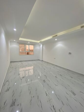 Kuwait City, Apartments/Houses, KWD 650/month,  4 BR,  Apartment In Salwa - Spacious And Exceptional Privacy
