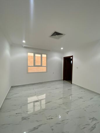 Kuwait City, Apartments/Houses, KWD 650/month,  4 BR,  Apartment In Salwa - Spacious And Exceptional Privacy