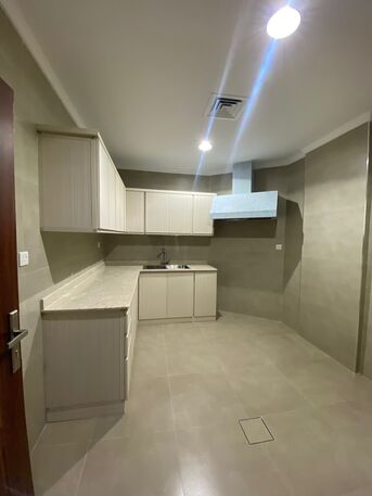 Kuwait City, Apartments/Houses, KWD 650/month,  4 BR,  Apartment In Salwa - Spacious And Exceptional Privacy