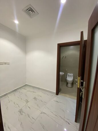 Kuwait City, Apartments/Houses, KWD 650/month,  4 BR,  Apartment In Salwa - Spacious And Exceptional Privacy