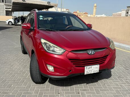 Dammam, Vehicles, Cars & Trucks , SAR 32000,  Hyundai Tucson,  2015,  Automatic,  230000 KM,    &ndash; FAMILY USED NEAT & CLEAN