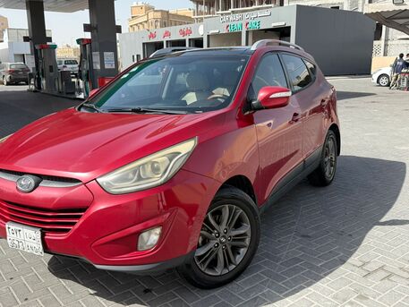 Dammam, Vehicles, Cars & Trucks , SAR 32000,  Hyundai Tucson,  2015,  Automatic,  230000 KM,    &ndash; FAMILY USED NEAT & CLEAN
