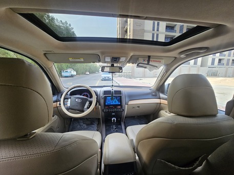 Khobar, Vehicles, Cars & Trucks , SAR 32000,  Kia Mohave,  2013,  Automatic,  187000 KM,  Full Option With Sunroof. Well Maintained. Spacious And Luxurious