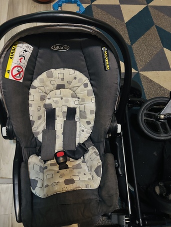 Jeddah, Baby & Kid Stuff, SAR 500,  Graco Stroller And Car Seat