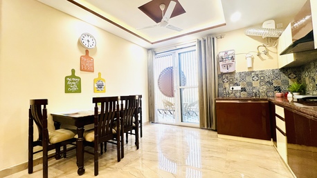 Gurgaon, Apartments/Houses, INR 8500/day,  Furnished,  2 BR,  900 Sq. Feet,  Two Bedroom Apartment