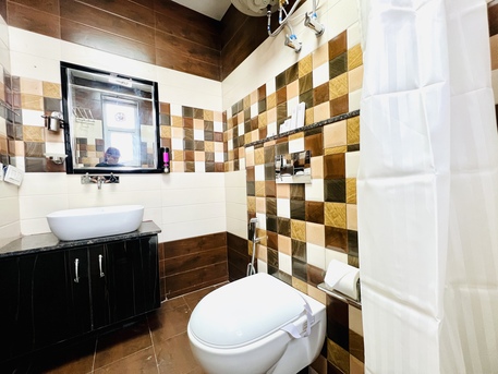 Gurgaon, Apartments/Houses, INR 8500/day,  Furnished,  2 BR,  900 Sq. Feet,  Two Bedroom Apartment