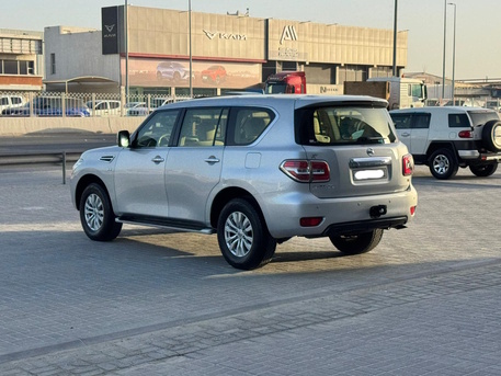 Manama, Vehicles, Cars & Trucks , BHD 10500,  Nissan Patrol SE,  2016,  Automatic,  82000 KM,    (Silver)